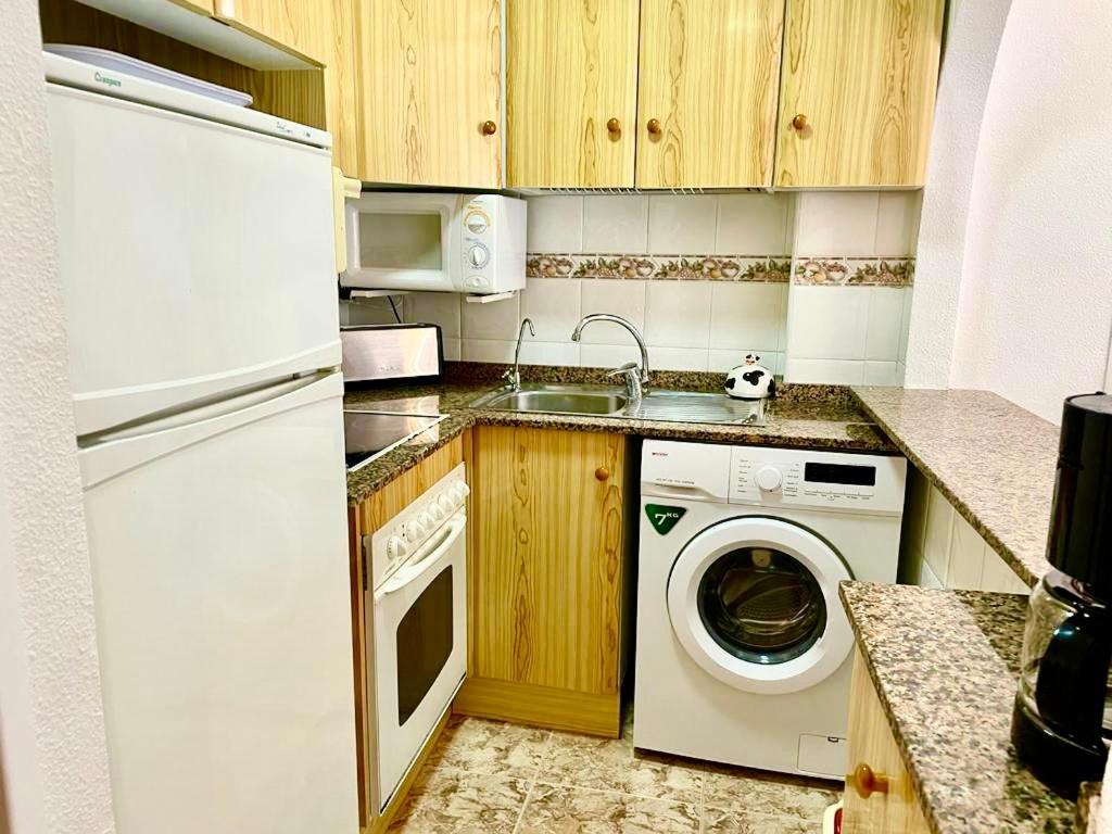 De Vacaciones Apartman Torrevieja Kültér fotó